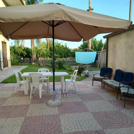Appartamenti Giusi Con Giardino O Veranda Madonna della Catena المظهر الخارجي الصورة
